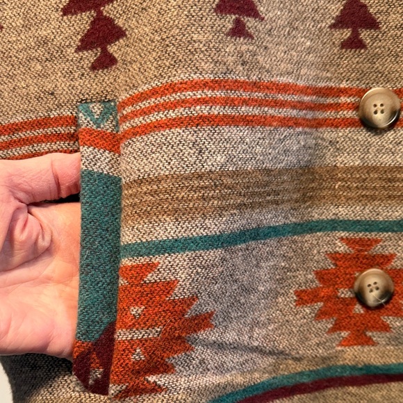 Blue B Women's Aztec Geometric Patterned Jacket size M - Picture 4 of 6